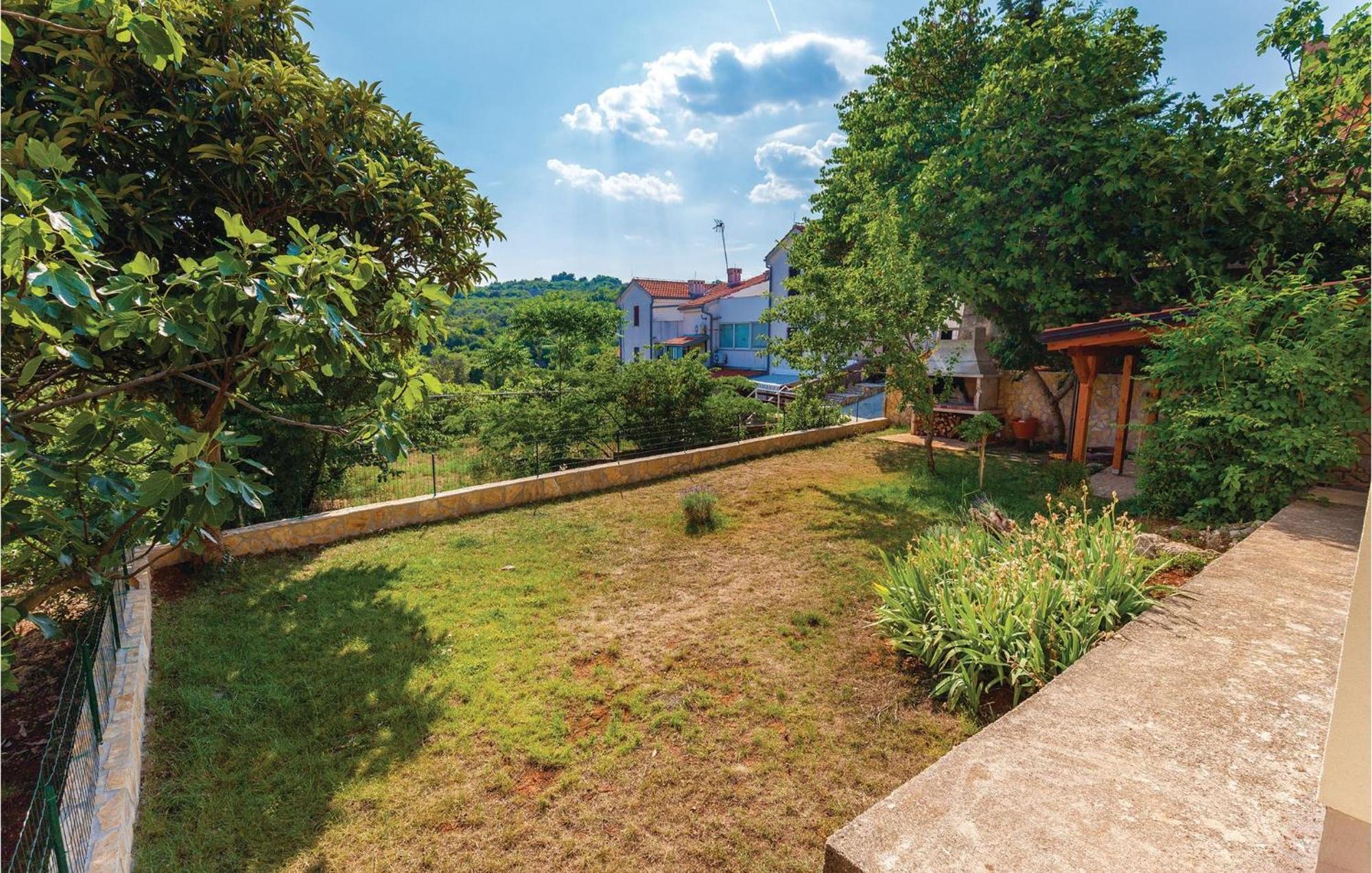Gorgeous Apartment In Krk With Kitchen Krk Town Zewnętrze zdjęcie
